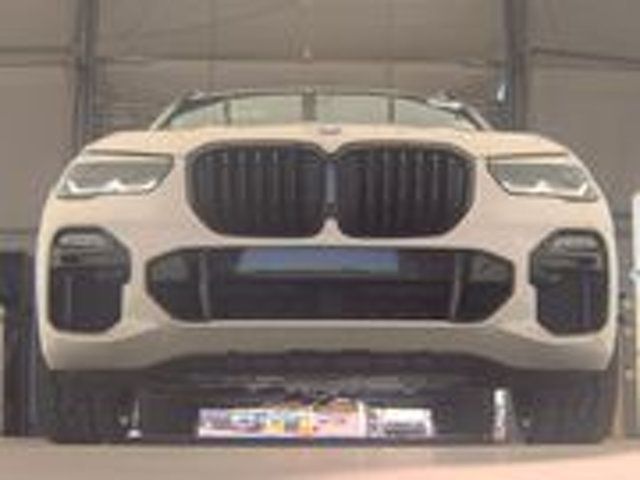 2020 BMW X5 MSRP$73570/M-Sport Pkg/Park Assist Pkg/Blind Spot/Pano Roof/NAV - 22968994 - 3