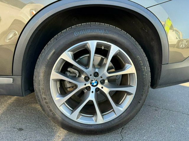 2020 BMW X5 sDrive40i Sports Activity Vehicle - 22952780 - 26