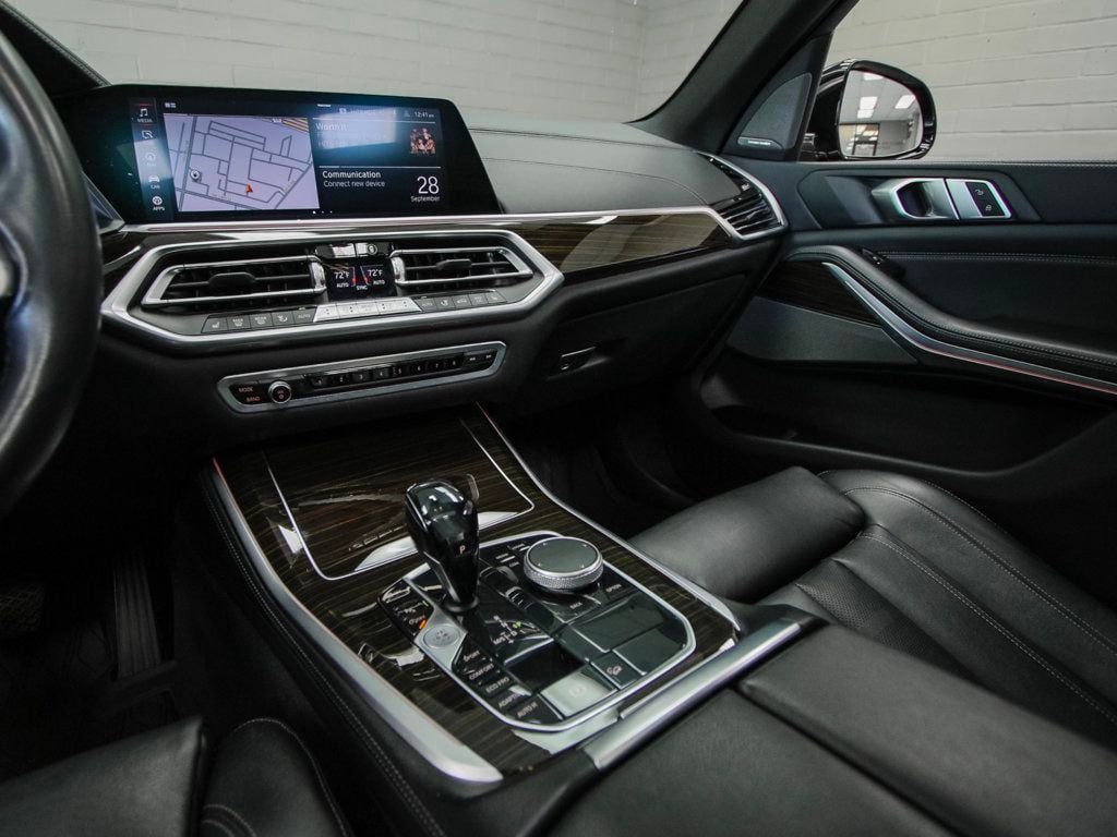 BMW X5 photo 16