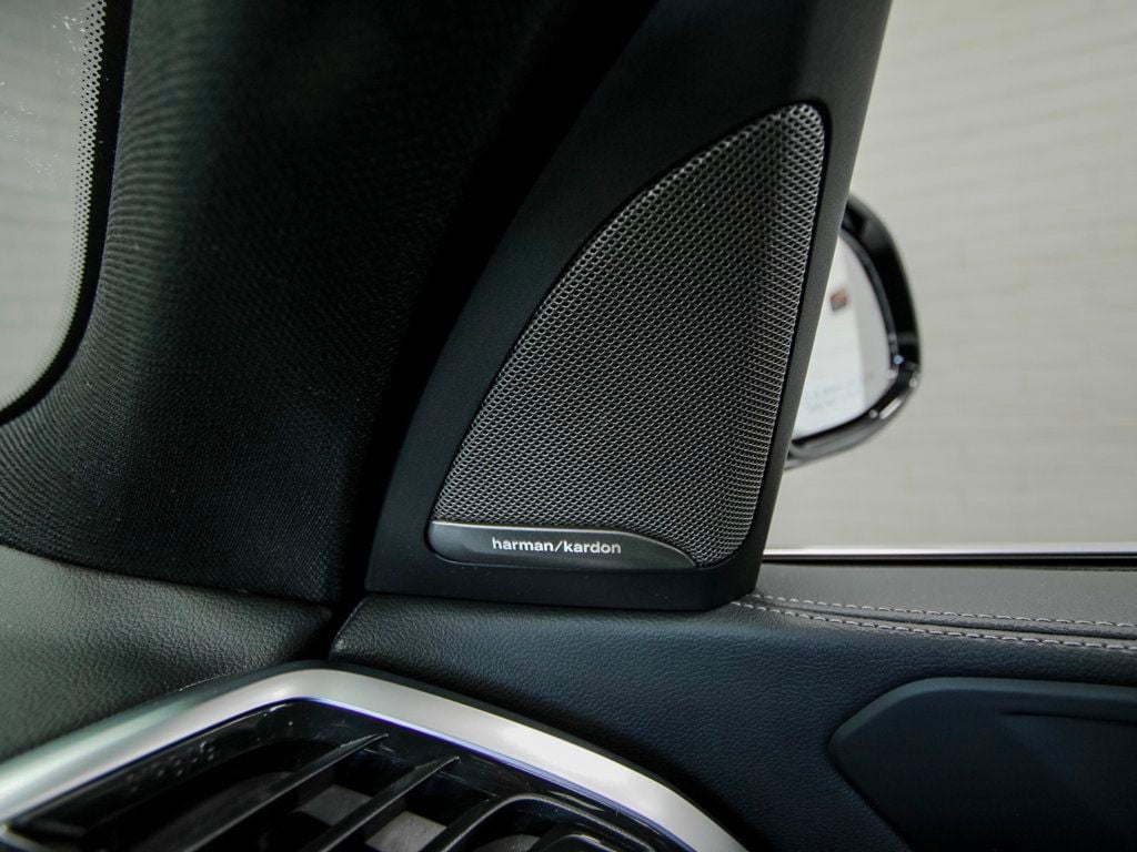 BMW X5 photo 19