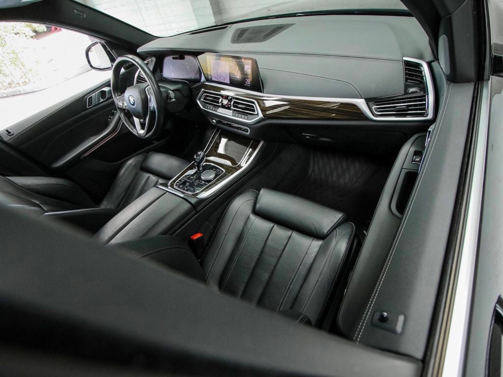 BMW X5 photo 21
