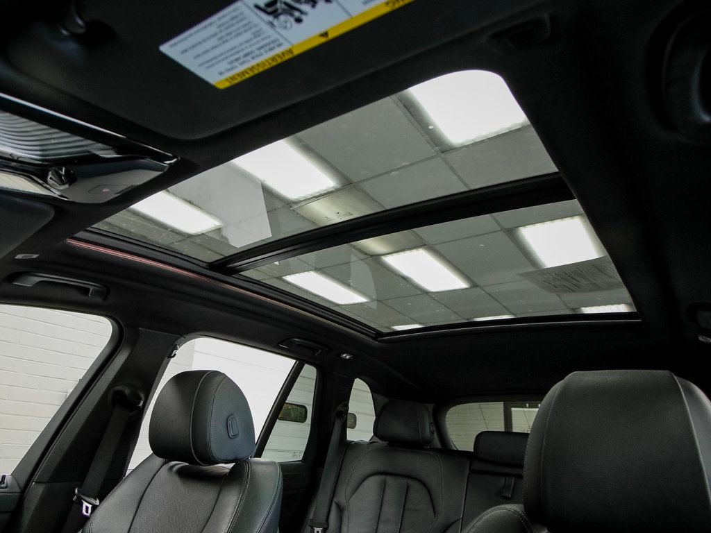 BMW X5 photo 23