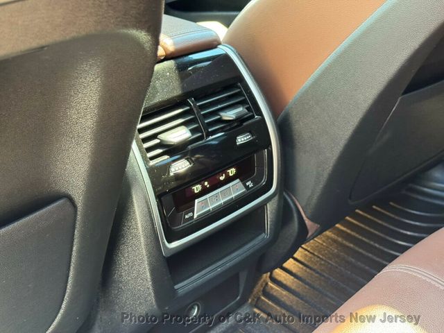 2020 BMW X5 40i - Photo 17