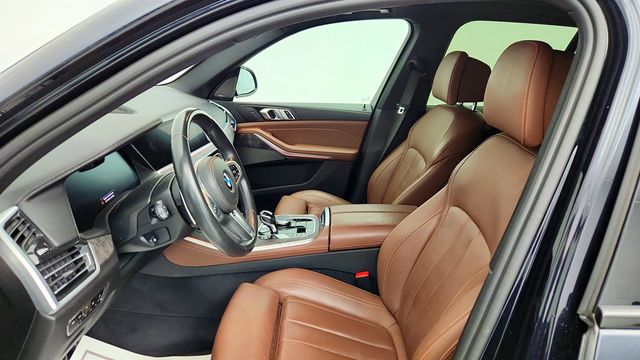 2020 BMW X5 xDrive40i w/ M Sport & Driving Asst Pro Pkgs + Vernasca Leather - 23019264 - 19