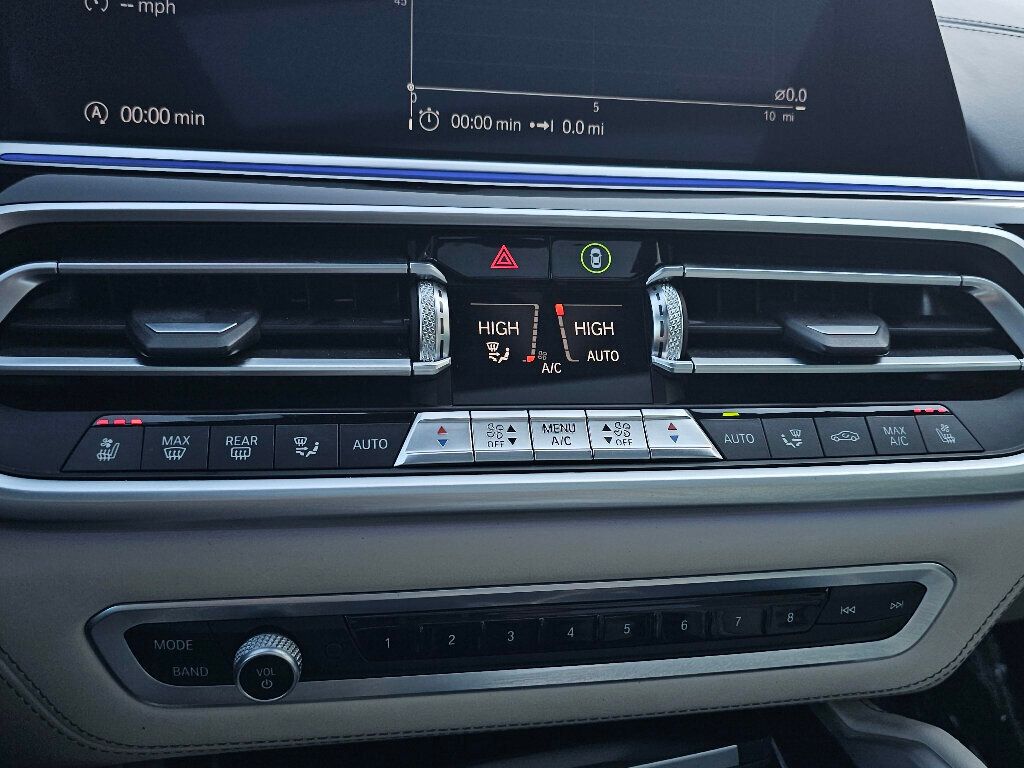 2020 BMW X6 M Competition Sports Activity - 22979304 - 26