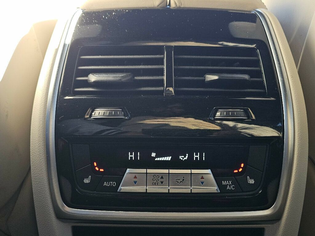 2020 BMW X6 M Competition Sports Activity - 22979304 - 37