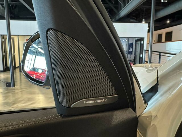 2020 BMW X7 AWD/PremiumPkg/ColdWeatherPkg/ParkAssistPkg/HeadUpDisplay/NAV - 22937110 - 9