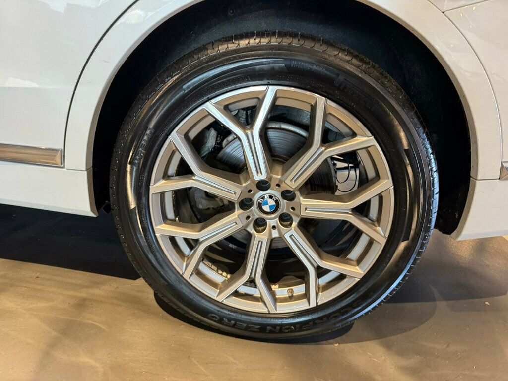 2020 BMW X7 AWD/PremiumPkg/ColdWeatherPkg/ParkAssistPkg/HeadUpDisplay/NAV - 22937110 - 35