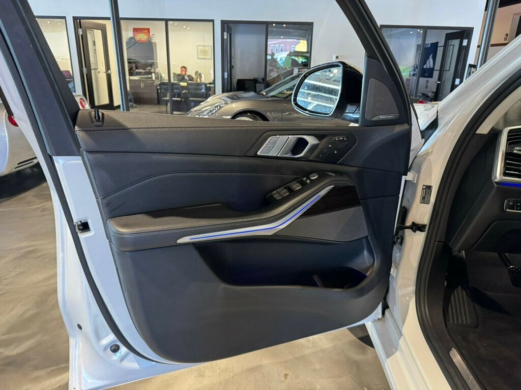 2020 BMW X7 AWD/PremiumPkg/ColdWeatherPkg/ParkAssistPkg/HeadUpDisplay/NAV - 22937110 - 8