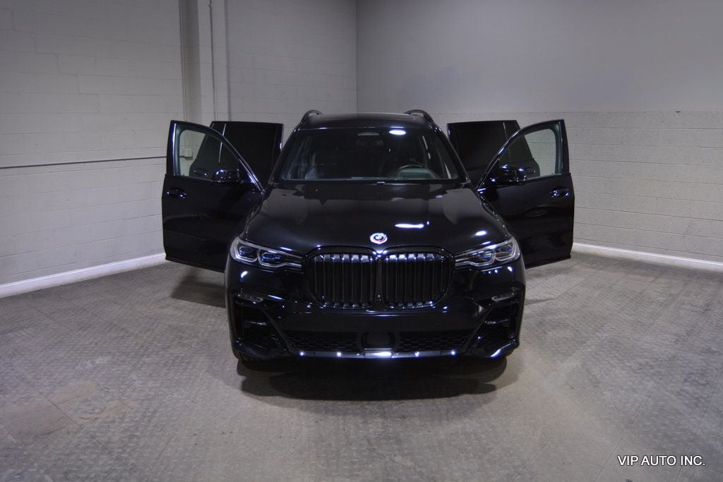 2020 BMW X7 M50i Sports Activity Vehicle - 22724642 - 31