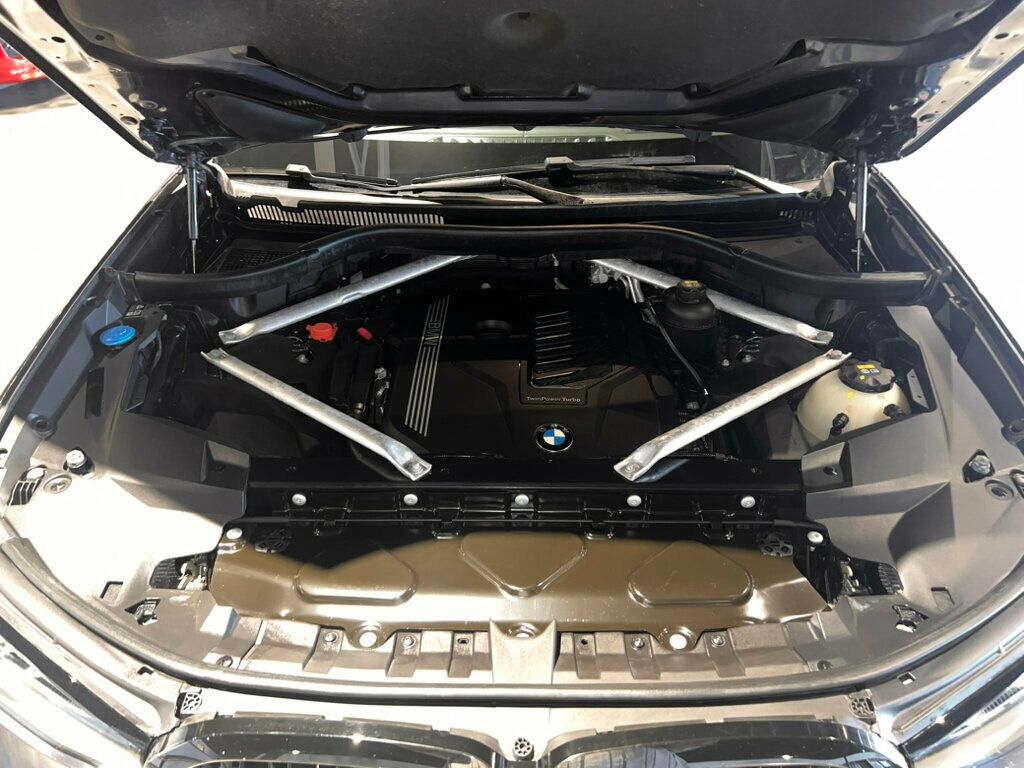 2020 BMW X7 M SportPkg/LuxSeatPkg/PremiumPkg/ColdWeatherPkg/HeadUpDisplay - 22975931 - 12