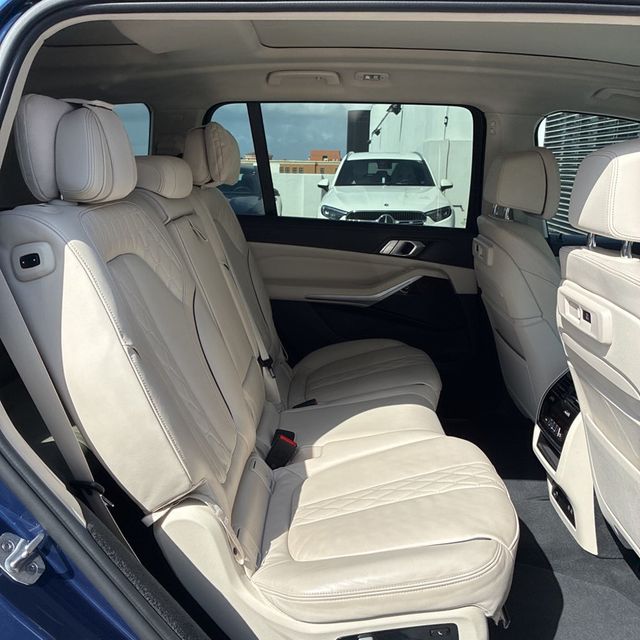 2020 BMW X7 MSRP$80795/Heads Up Display/Lane Departure Warning/BlindSpot/NAV - 23000658 - 10
