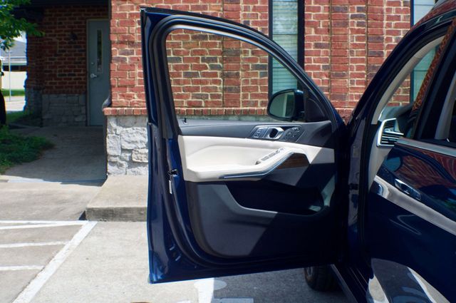 2020 BMW X7 MSRP$80795/Heads Up Display/Lane Departure Warning/BlindSpot/NAV - 23000658 - 16