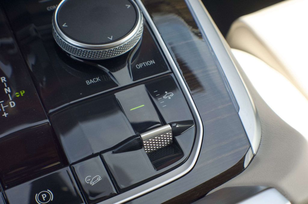 2020 BMW X7 MSRP$80795/Heads Up Display/Lane Departure Warning/BlindSpot/NAV - 23000658 - 32