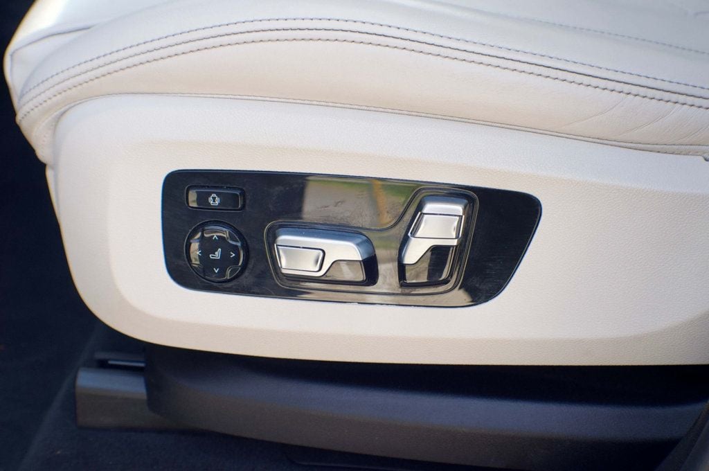 2020 BMW X7 MSRP$80795/Heads Up Display/Lane Departure Warning/BlindSpot/NAV - 23000658 - 41