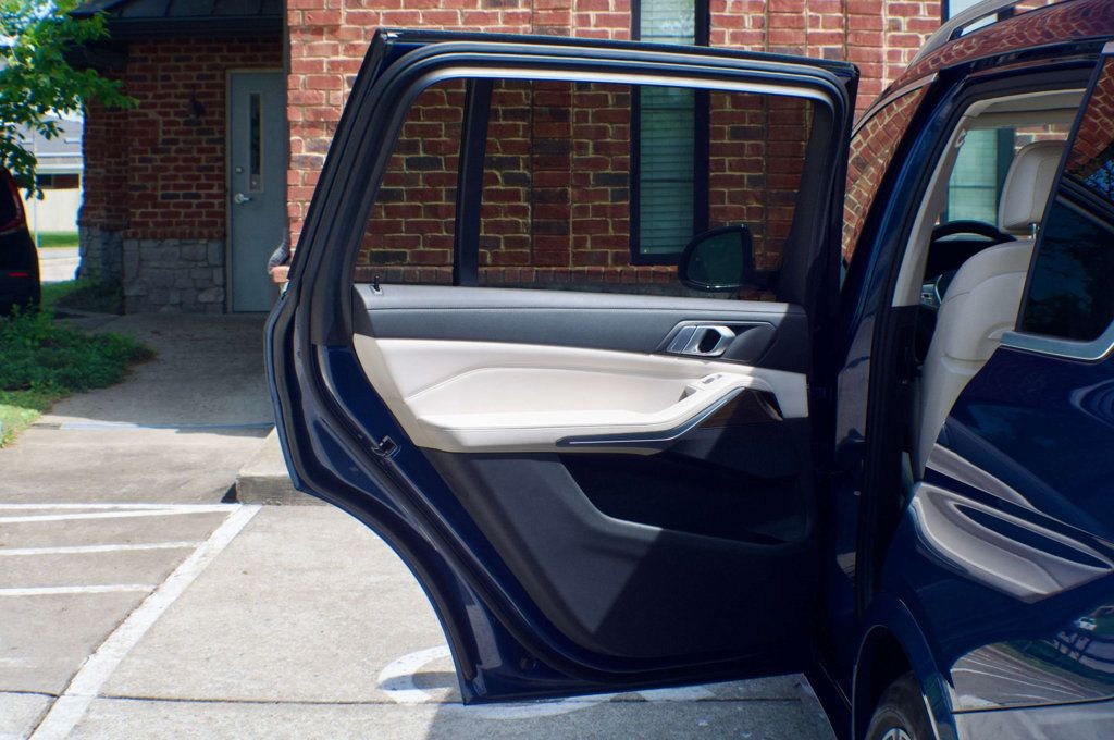 2020 BMW X7 MSRP$80795/Heads Up Display/Lane Departure Warning/BlindSpot/NAV - 23000658 - 46