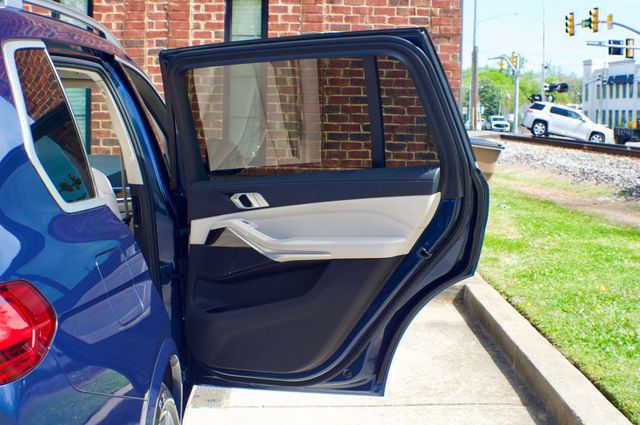 2020 BMW X7 MSRP$80795/Heads Up Display/Lane Departure Warning/BlindSpot/NAV - 23000658 - 52