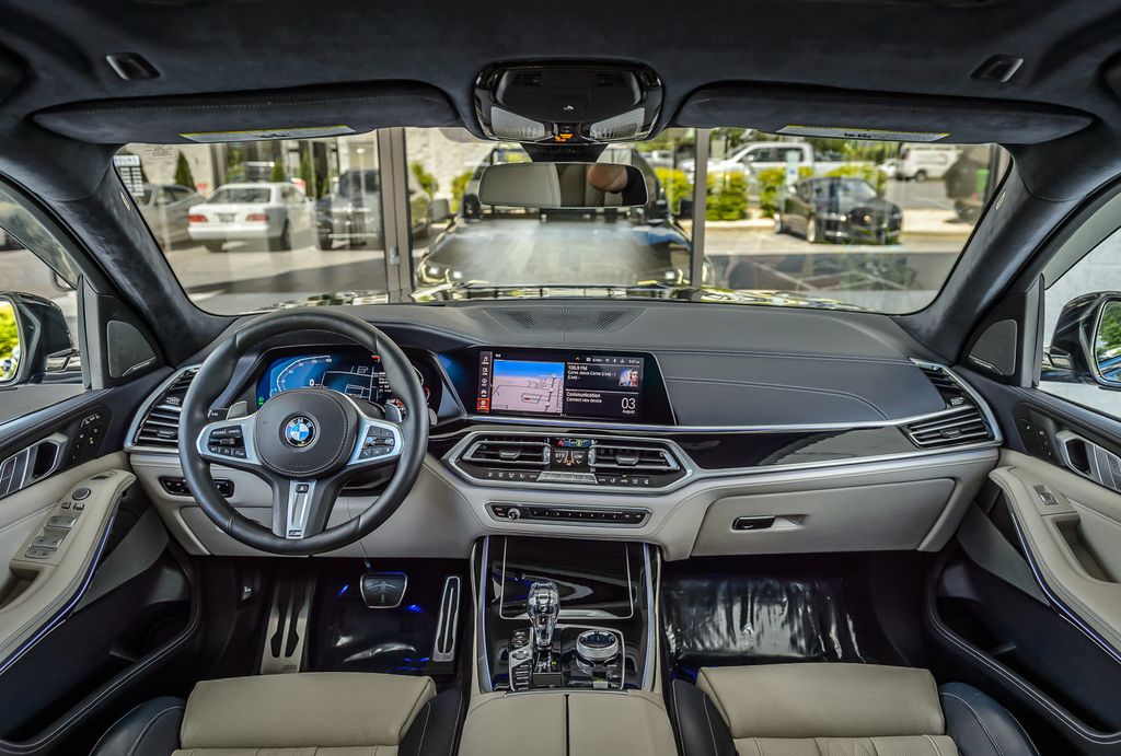 2020 BMW X7 X7 40i xDRIVE M SPORT INDIVIDUAL TWO TONE INTERIOR LOADED MINT - 23061823 - 2