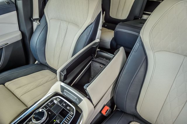 2020 BMW X7 X7 40i xDRIVE M SPORT INDIVIDUAL TWO TONE INTERIOR LOADED MINT - 23061823 - 32