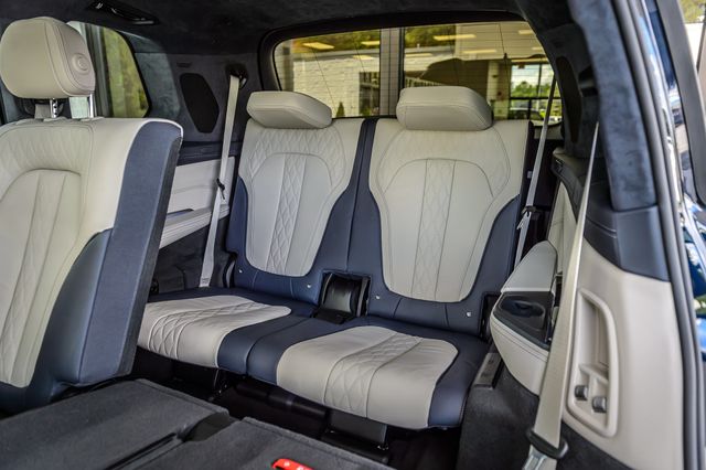 2020 BMW X7 X7 40i xDRIVE M SPORT INDIVIDUAL TWO TONE INTERIOR LOADED MINT - 23061823 - 43