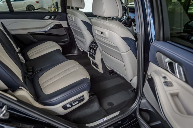 2020 BMW X7 X7 40i xDRIVE M SPORT INDIVIDUAL TWO TONE INTERIOR LOADED MINT - 23061823 - 47