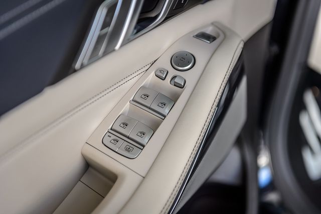 2020 BMW X7 X7 40i xDRIVE M SPORT INDIVIDUAL TWO TONE INTERIOR LOADED MINT - 23061823 - 55
