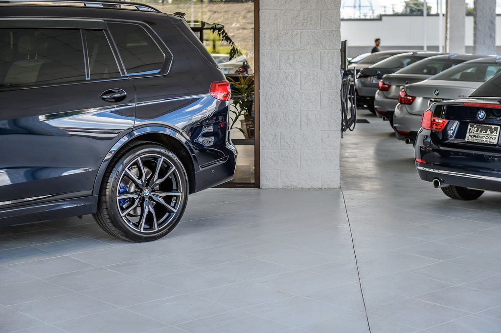 2020 BMW X7 X7 40i xDRIVE M SPORT INDIVIDUAL TWO TONE INTERIOR LOADED MINT - 23061823 - 62