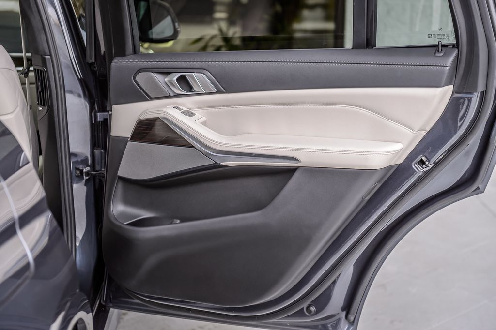 2020 BMW X7 X7 40i xDRIVE M SPORT - THIRD ROW - PANO ROOF - BACKUP CAM  - 22977035 - 55