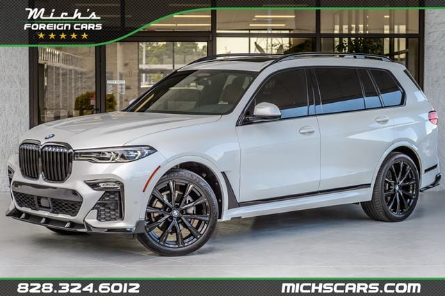 2020 BMW X7 xDrive40i's photo
