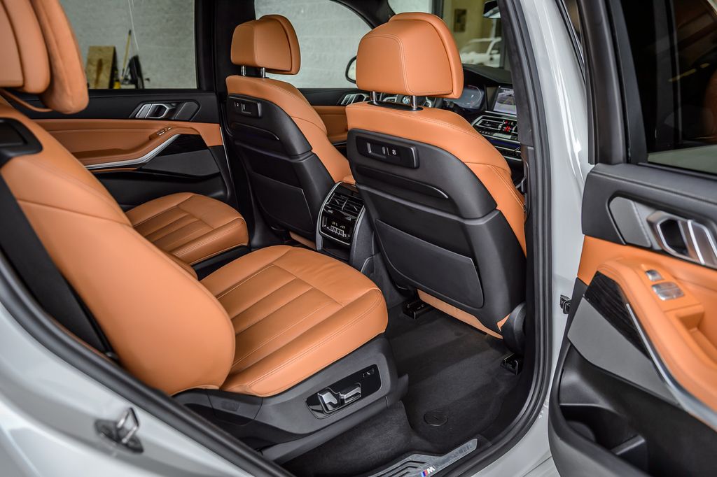 2020 BMW X7 X7 40i xDRIVE M SPORT WHITE ON BROWN NAV PANO ROOF BACKUP CAM - 22977052 - 44