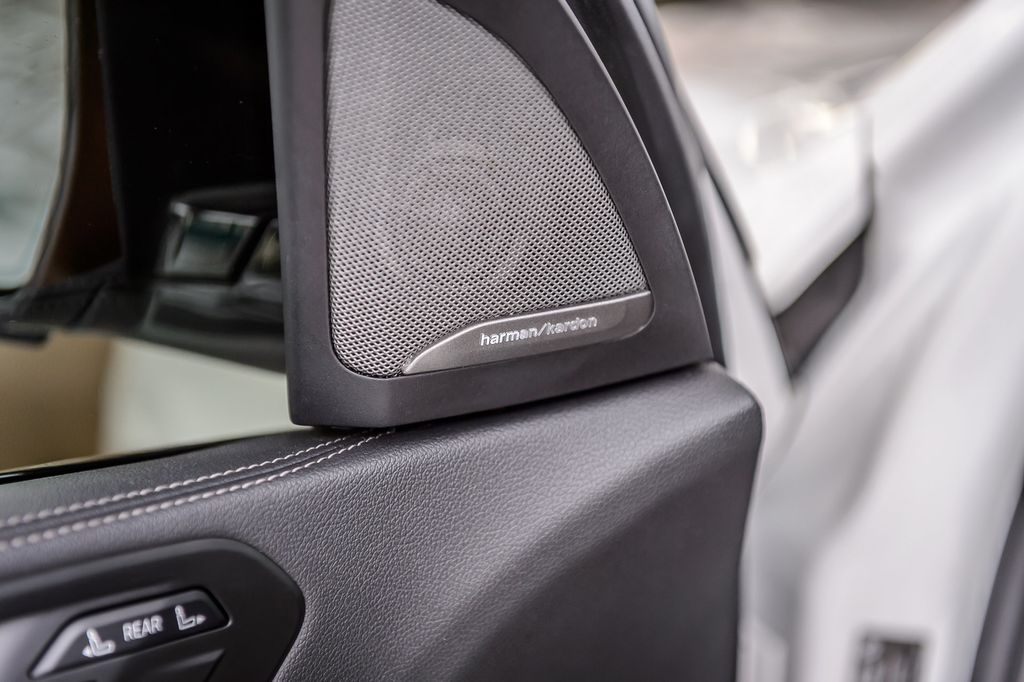 2020 BMW X7 X7 40i xDRIVE M SPORT WHITE ON BROWN NAV PANO ROOF BACKUP CAM - 22977052 - 50