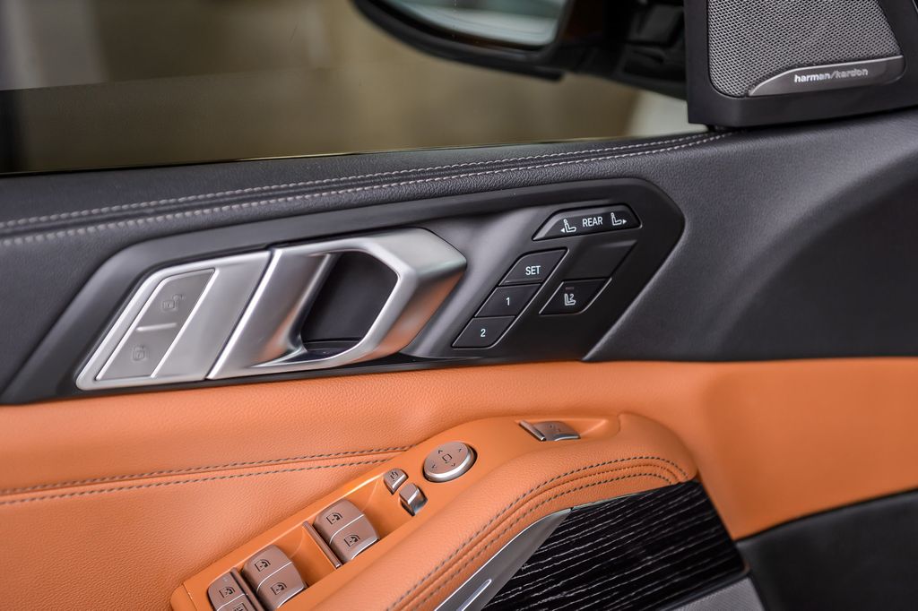 2020 BMW X7 X7 40i xDRIVE M SPORT WHITE ON BROWN NAV PANO ROOF BACKUP CAM - 22977052 - 51