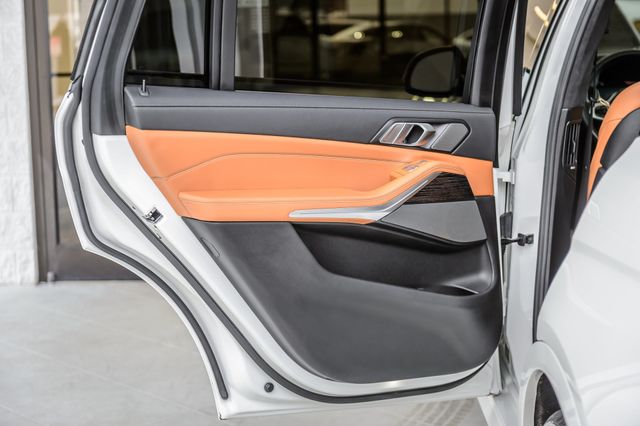 2020 BMW X7 X7 40i xDRIVE M SPORT WHITE ON BROWN NAV PANO ROOF BACKUP CAM - 22977052 - 53