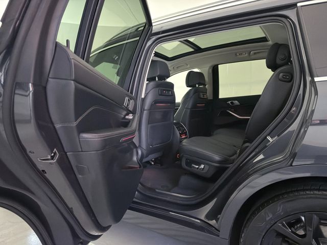 2020 BMW X7 xDrive40i - 22950693 - 21