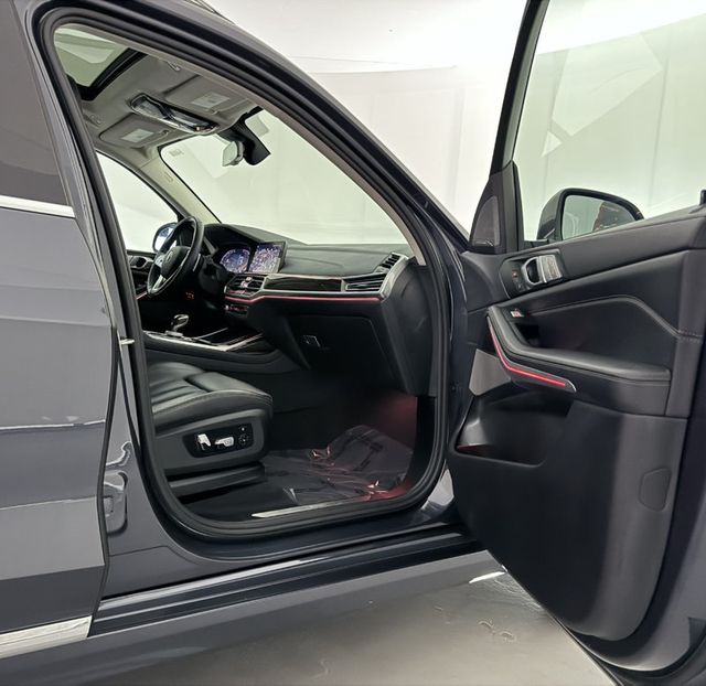 2020 BMW X7 xDrive40i - 22950693 - 26