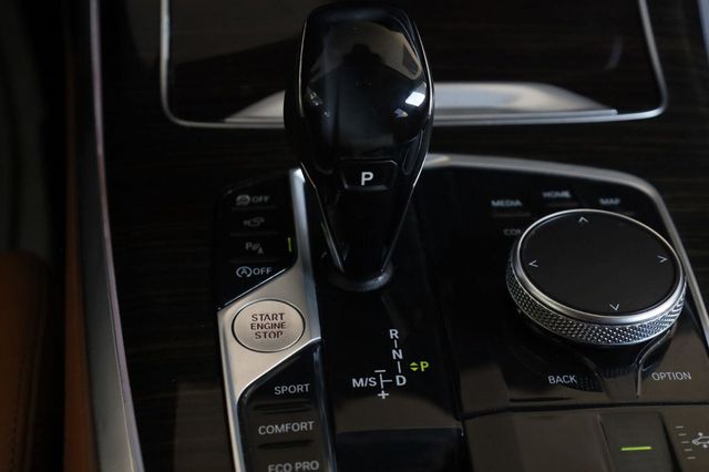 2020 BMW X7 xDrive40i - 23078855 - 49