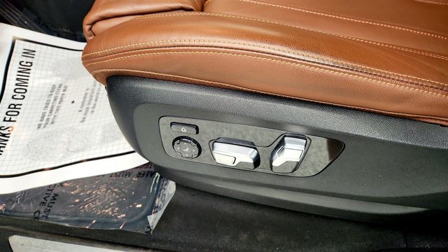 2020 BMW X7 xDrive40i SAV w/ Vernasca Leather & Cold Weather Package - 23079174 - 11