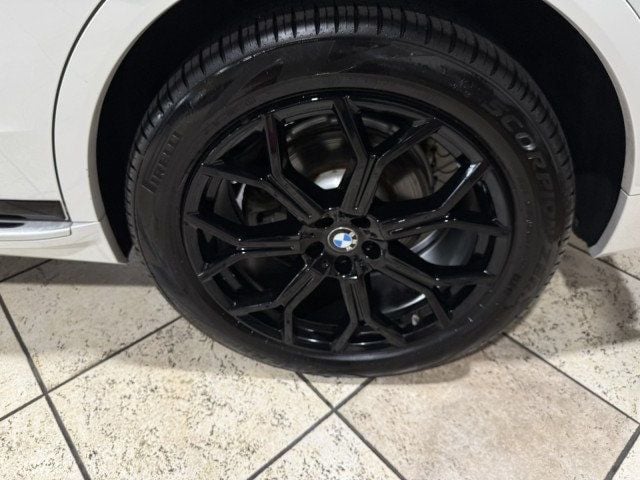 2020 Bmw X7 xDrive40i photo 8