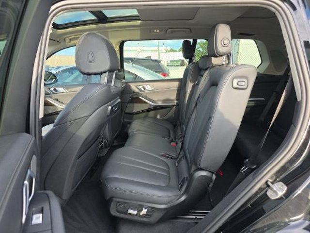 2020 BMW X7 xDrive40i Sports Activity Vehicle - 23088614 - 7