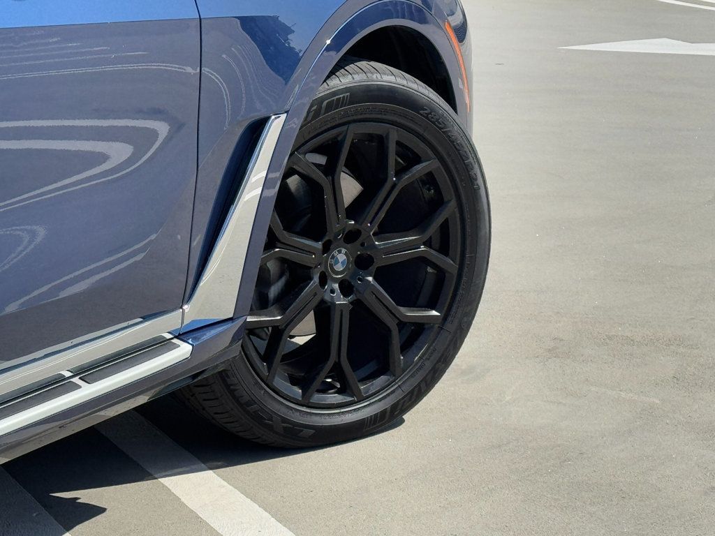 2020 BMW X7 xDrive40i Sports Activity Vehicle - 22784982 - 13