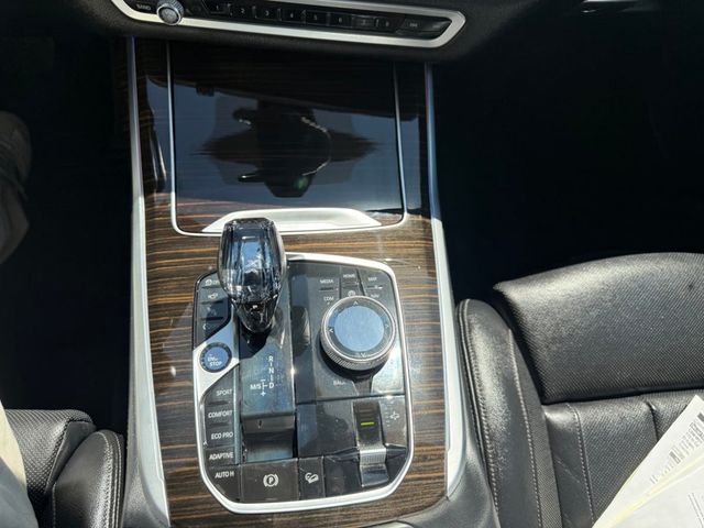 2020 BMW X7 xDrive40i Sports Activity Vehicle - 22946646 - 27