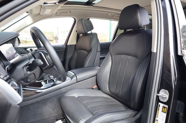 2020 BMW X7 xDrive40i Sports Activity Vehicle - 22980161 - 17