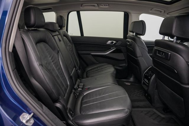 2020 BMW X7 xDrive40i Sports Activity Vehicle - 23037892 - 26