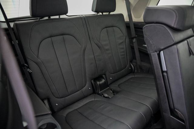 2020 BMW X7 xDrive40i Sports Activity Vehicle - 23037892 - 28