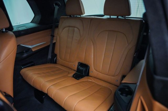 2020 BMW X7 xDrive40i Sports Activity Vehicle - 23038399 - 25