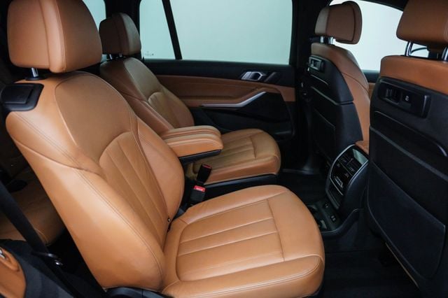 2020 BMW X7 xDrive40i Sports Activity Vehicle - 23038399 - 26