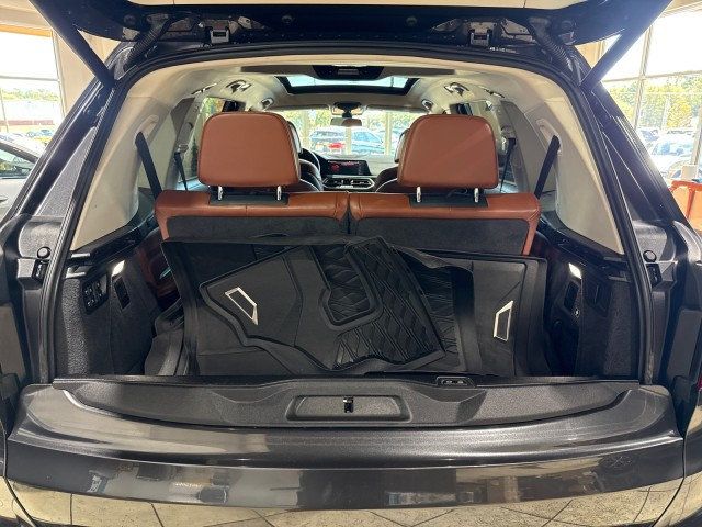 2020 BMW X7 xDrive50i Sports Activity Vehicle - 22941922 - 28