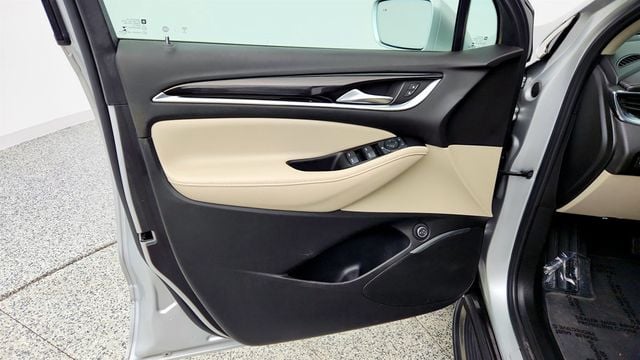 2020 Buick Enclave 4dr Essence Sport Touring Edition - 23012897 - 9