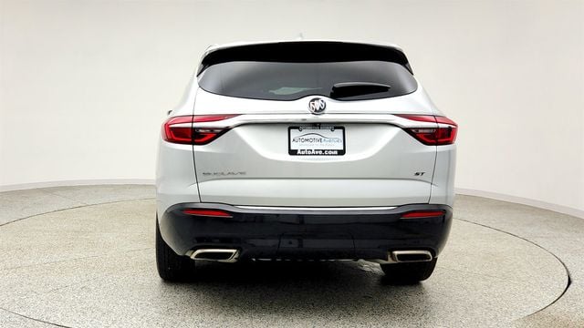 2020 Buick Enclave 4dr Essence Sport Touring Edition - 23012897 - 5