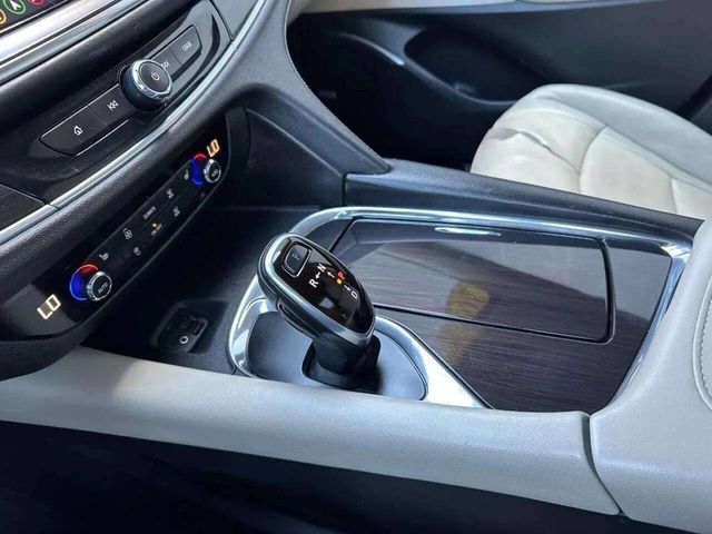 2020 Buick Enclave AWD 4dr Essence - 23046850 - 17